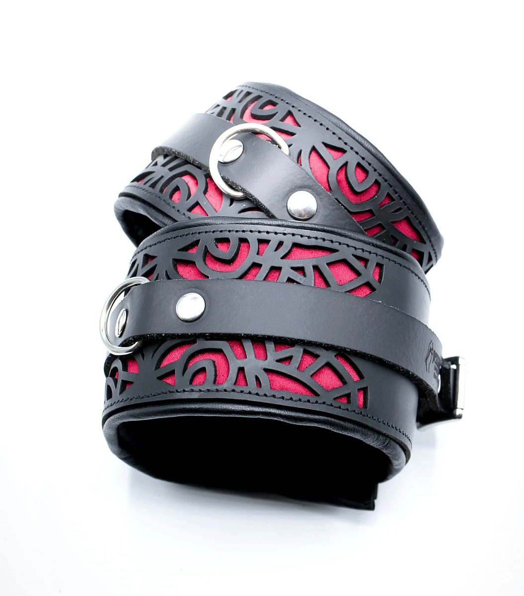 Fußfesseln »Penumbra Meets Baumwollseil.de« – Bild 3